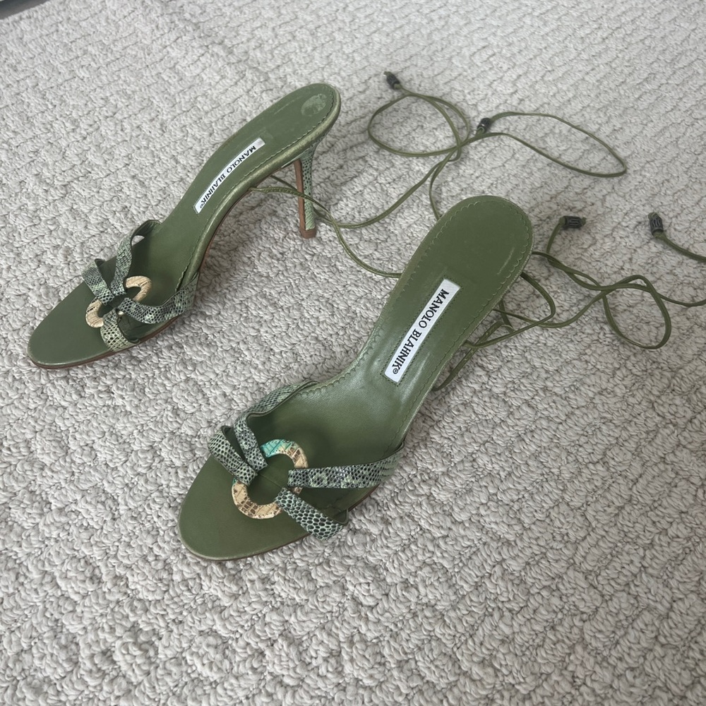Manolo Blahnik lace up heel